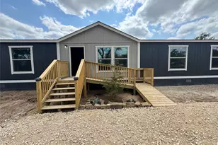 1740 Sandy Creek Rd, Red Rock, TX 78616 - Photo 2