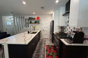 2626 Baxter Dr, Austin, TX 78745 - Photo 6