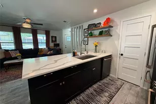 2626 Baxter Dr, Austin, TX 78745 - Photo 32