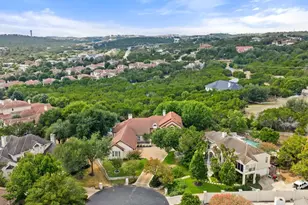 6 Candleleaf Ct, The Hills, TX 78738 - Photo 40