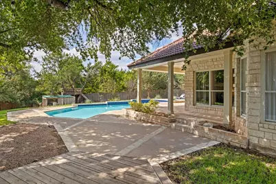6 Candleleaf Court, The Hills, TX 78738 - Photo 22