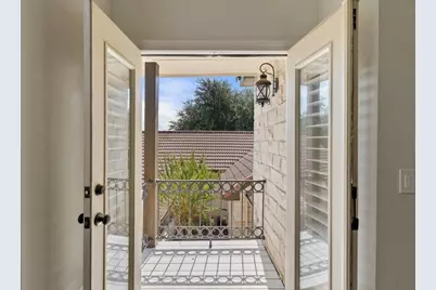 6 Candleleaf Court, The Hills, TX 78738 - Photo 28
