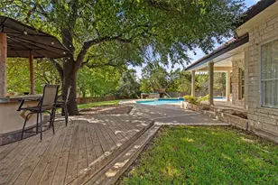 6 Candleleaf Ct, The Hills, TX 78738 - Photo 34