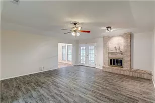12118 Black Angus Dr, Austin, TX 78727 - Photo 20