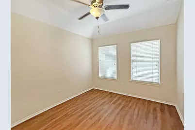 437 Travertine Trail, Buda, TX 78610 - Photo 16
