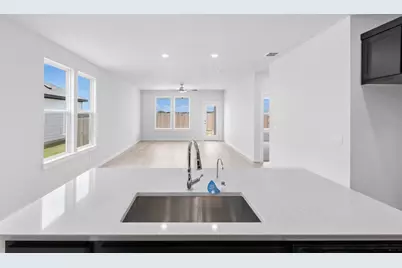 1543 Estelea Grove, New Braunfels, TX 78130 - Photo 8