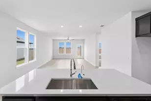 1543 Estelea Grv, New Braunfels, TX 78130 - Photo 8