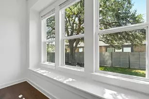 112 Fox Run, Georgetown, TX 78628 - Photo 24