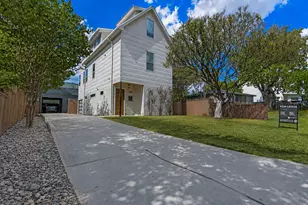 3010 E 18th 1/2 St, Austin, TX 78702 - Photo 26