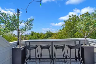 3010 E 18th 1/2 St, Austin, TX 78702 - Photo 24