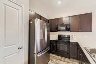 192 Standing Rock Ln, Marble Falls, TX 78654 - Photo 6