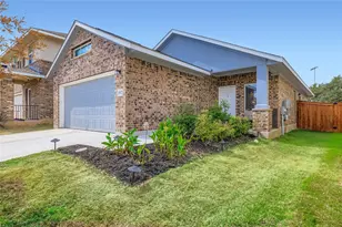 192 Standing Rock Ln, Marble Falls, TX 78654 - Photo 1