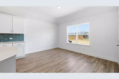 215 Great Northern Drive, Cedar Creek, TX 78612 - Photo 12