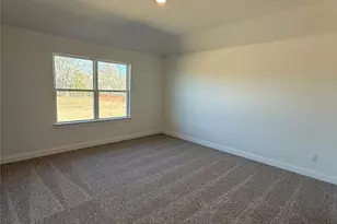 215 Great Northern Dr, Cedar Creek, TX 78612 - Photo 16