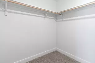 215 Great Northern Dr, Cedar Creek, TX 78612 - Photo 18