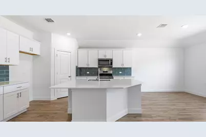 215 Great Northern Drive, Cedar Creek, TX 78612 - Photo 10