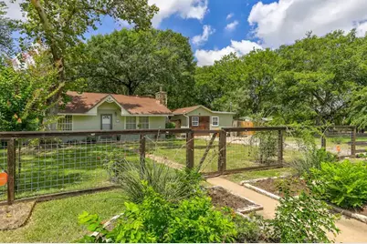 301 Pecan Drive #2, Austin, TX 78753 - Photo 12
