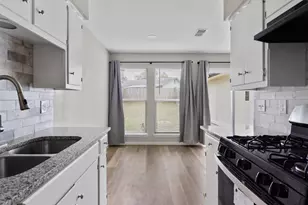 701 Ramble Ln, Austin, TX 78745 - Photo 4
