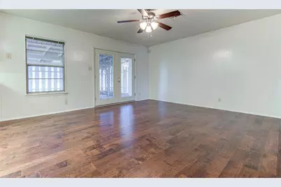 8424 Jamestown Drive, Austin, TX 78758 - Photo 4