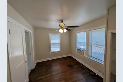 304 E 42nd Street, Austin, TX 78751 - Photo 12