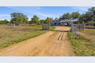 255 Rocky Creek Road, Dripping Springs, TX 78620 - Photo 32