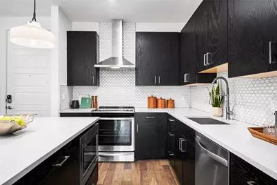 1615 E 7th Street #208, Austin, TX 78702 - Photo 6