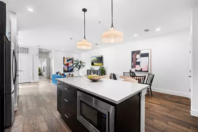 1615 E 7th Street #208, Austin, TX 78702 - Photo 6