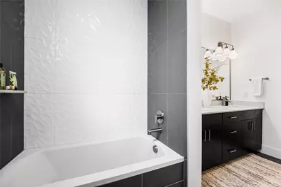 1615 E 7th Street #208, Austin, TX 78702 - Photo 18