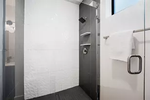 1615 E 7th St, Austin, TX 78702 - Photo 16
