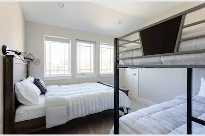 807 E 16th Street #A & B, Austin, TX 78702 - Photo 16