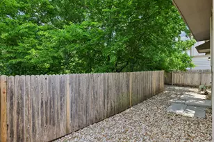 808 Totis Rd, Austin, TX 78748 - Photo 34