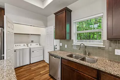 808 Totis Road, Austin, TX 78748 - Photo 10