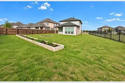 208 Dycus Bend, Liberty Hill, TX 78642 - Photo 30