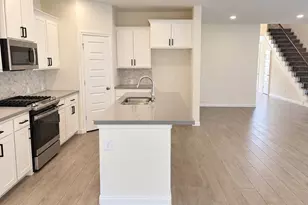 208 Dycus Bnd, Liberty Hill, TX 78642 - Photo 12