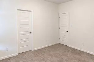 208 Dycus Bnd, Liberty Hill, TX 78642 - Photo 18