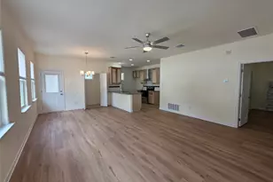 100 E 7th St, Cameron, TX 76520 - Photo 14