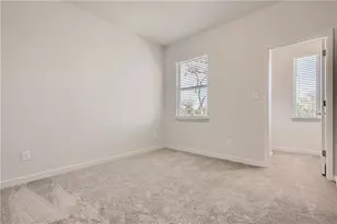 605 W South St St, Leander, TX 78641 - Photo 28