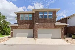 605 W South St St, Leander, TX 78641 - Photo 4