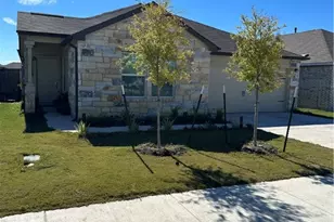 202 Coventry Dr, Hutto, TX 78634 - Photo 2