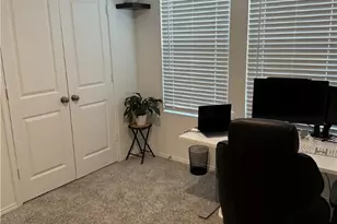 202 Coventry Dr, Hutto, TX 78634 - Photo 16