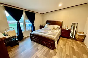 128 Ciervo St, Cedar Creek, TX 78612 - Photo 28