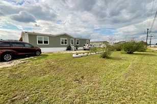 128 Ciervo St, Cedar Creek, TX 78612 - Photo 34