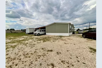 128 Ciervo Street, Cedar Creek, TX 78612 - Photo 4