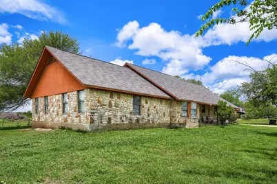 14520 Bois D Arc Lane, Manor, TX 78653 - Photo 2