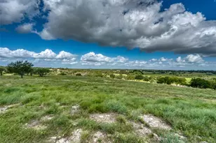 191 Pivot Cir, Briggs, TX 78608 - Photo 16