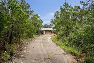 501 Drawbridge Rd, Austin, TX 78746 - Photo 2