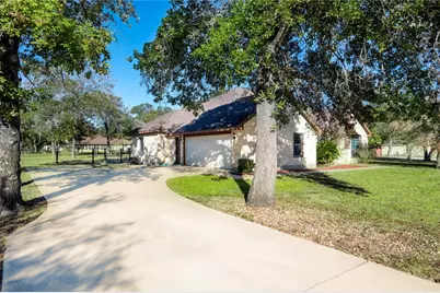 455 Rose Blossom Loop, La Vernia, TX 78121 - Photo 24