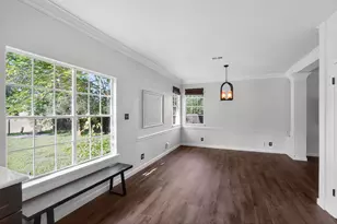 8113 Willet Trail, Austin, TX 78745 - Photo 10