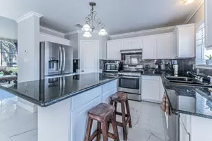 17607 Van Horn Ct, Round Rock, TX 78664 - Photo 6