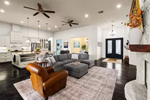 106 Fallow Way, Bastrop, TX 78602 - Photo 10